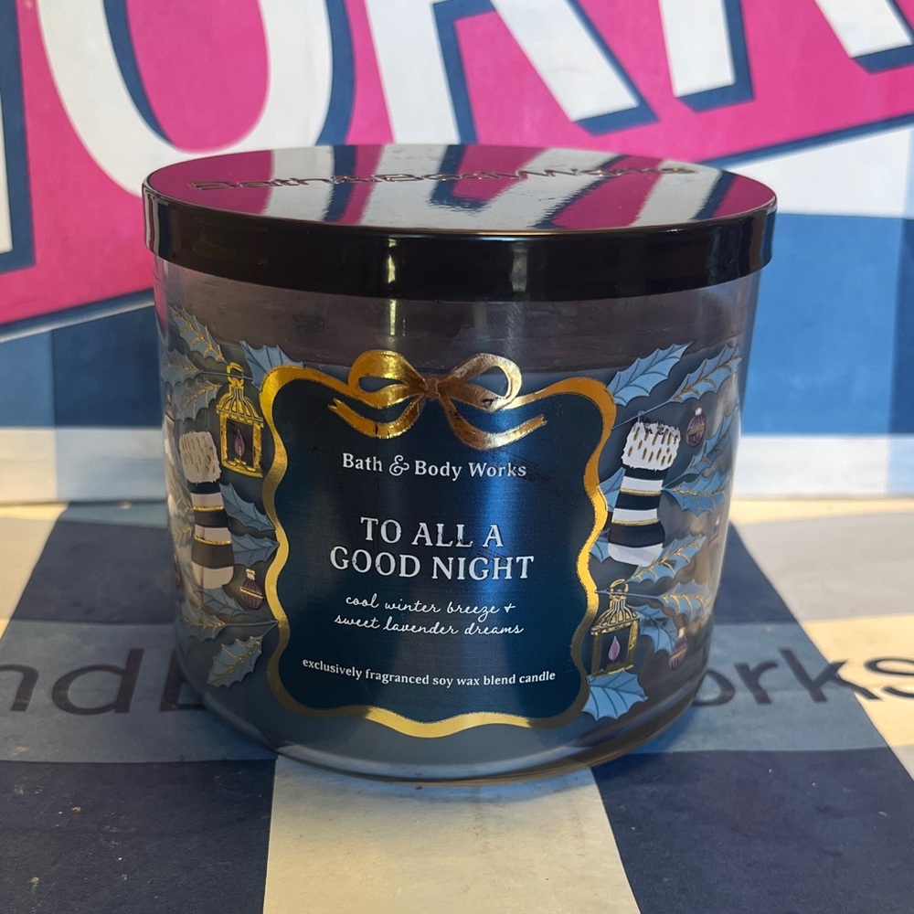 B&BW “To All A Good Night” 3-Wick Candle - Picture 1 of 5